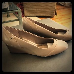 Life stride wedge heels